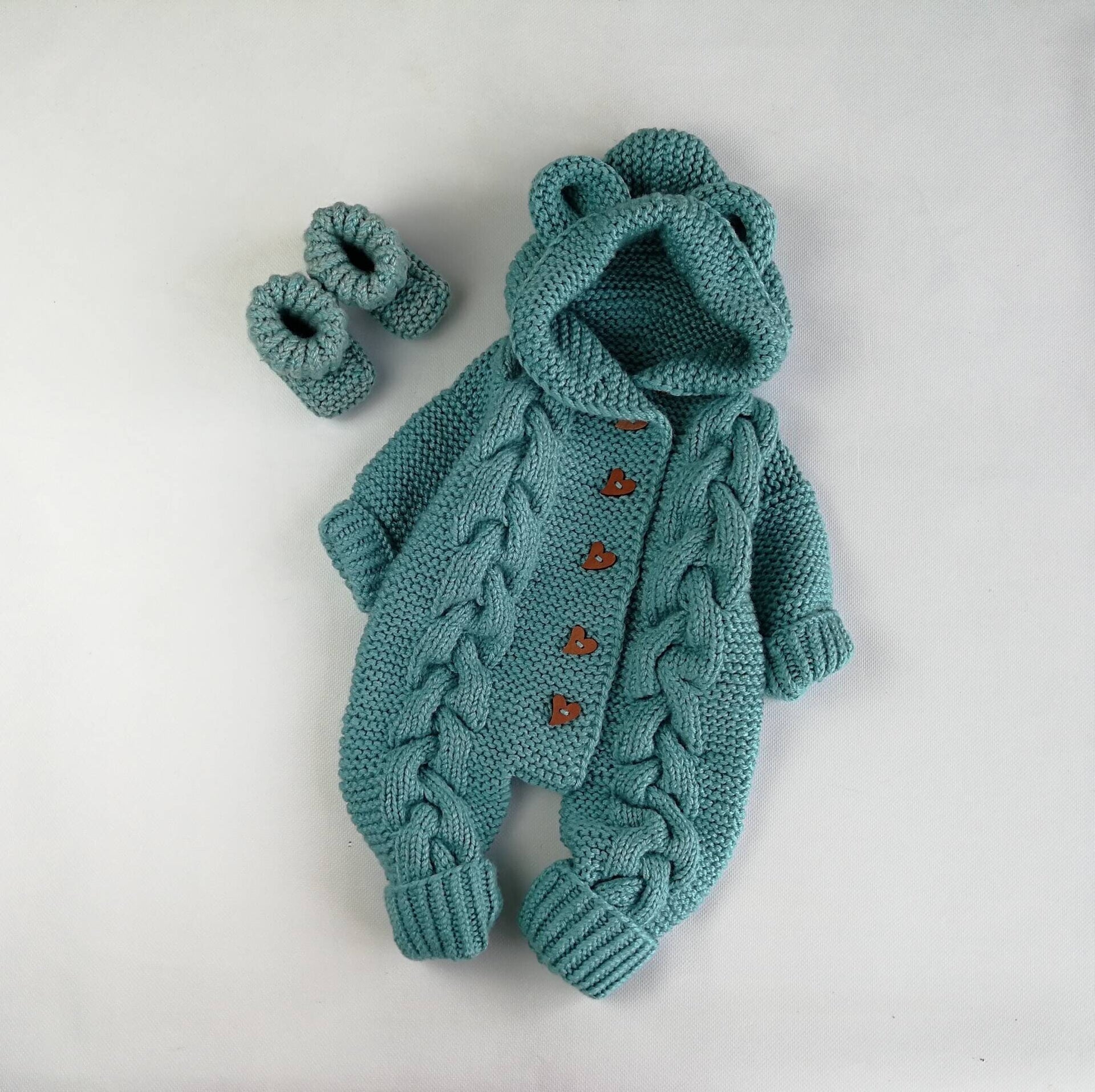 Handgestricktes Bären-Babyset: Strampler und Booties